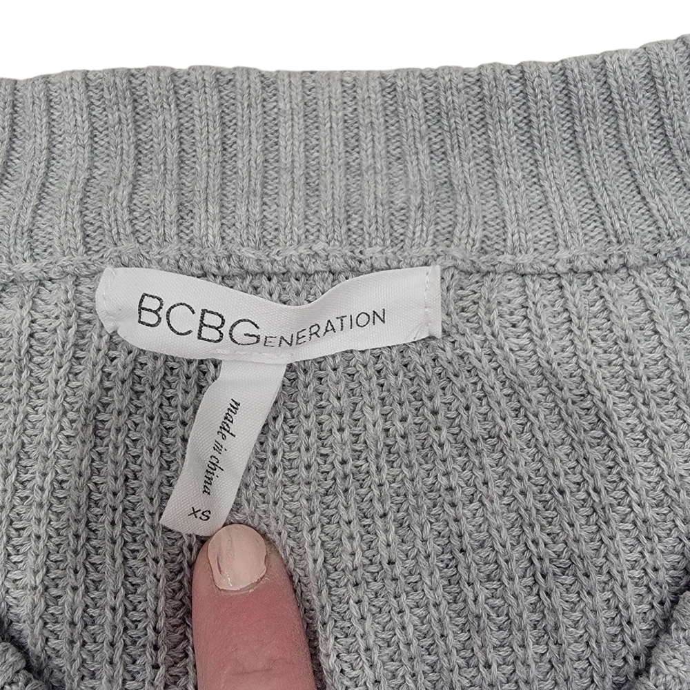 BCBGeneration V-neck Knit Sweater Colorblock Lantern Sleeves Grey Women’… - Picture 11 of 16